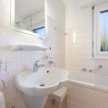 Апартаменты Marigny Dent-blanche 9-8 By Interhome Кран-Монтана